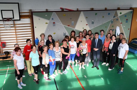 Kilencven évesen is aktívan - a hét minden napján sportol Gizi néni